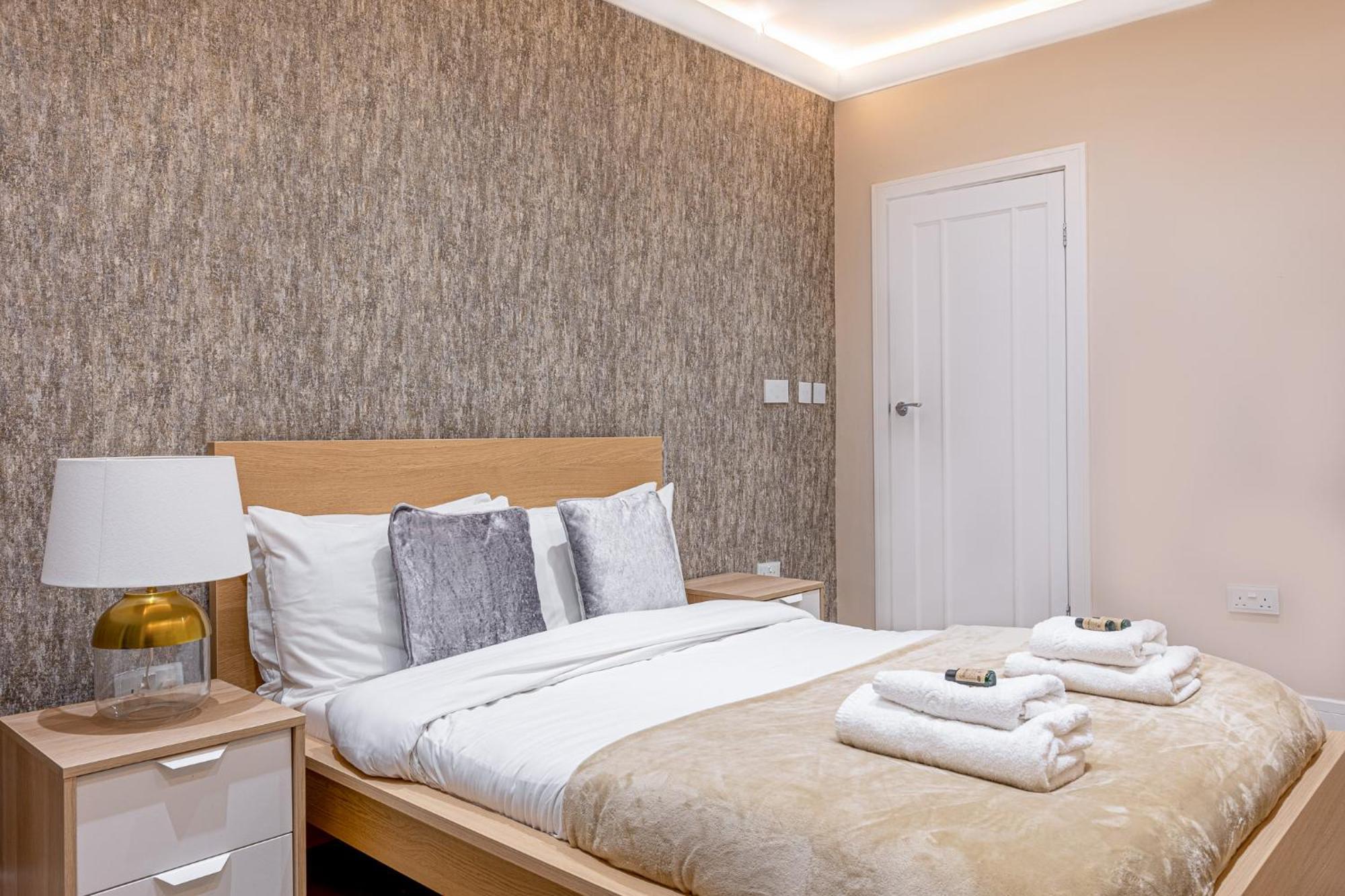Modern 4 Bdr 3 Bth Apt Minutes From Edgware Road London Eksteriør billede